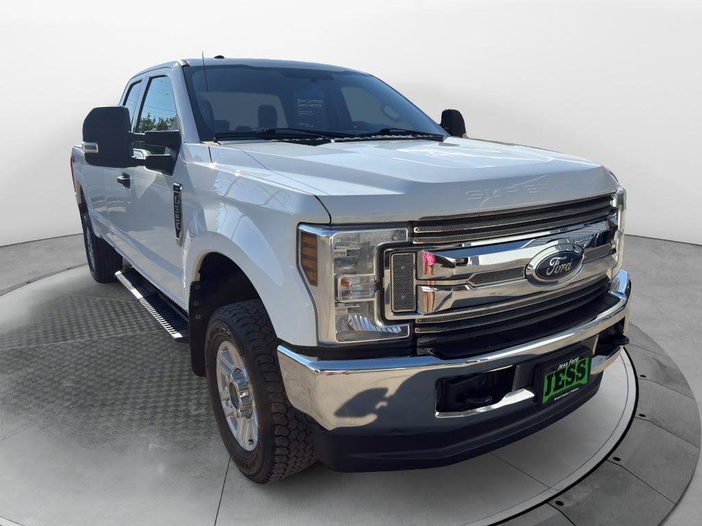 Certified 2019 Ford F350 XLT w/ Camper Package AWD/4WD image 4