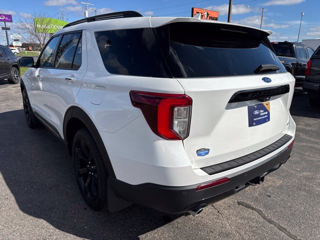Certified 2023 Ford Explorer ST-Line w/ Class IV Trailer Tow Package AWD/4WD image 5