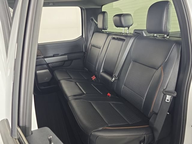 Certified 2025 Ford F450 Lariat w/ FX4 Off-Road Package AWD/4WD image 30