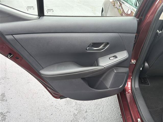 Used 2025 Nissan Sentra SV w/ Trunk Package FWD image 30