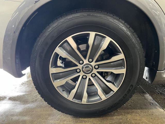 Used 2017 Nissan Armada SL w/ Technology Package image 9