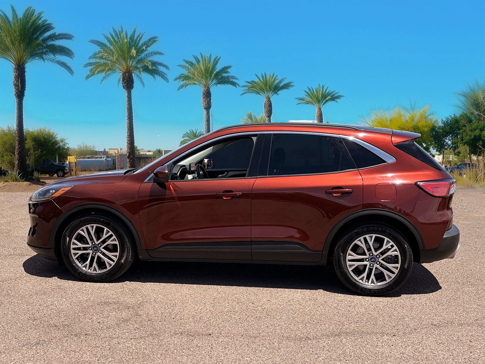 Certified 2021 Ford Escape SEL FWD image 2