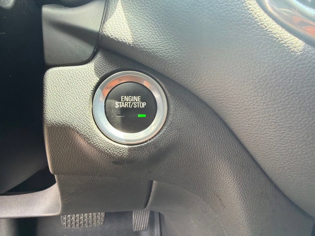 Used 2023 Chevrolet Equinox LT AWD/4WD image 27