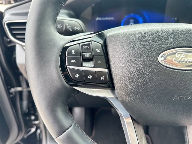 Certified 2023 Ford Explorer Platinum w/ Technology Package image 33