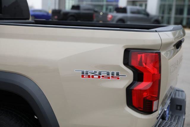 Used 2023 Chevrolet Colorado Trail Boss w/ LPO, Dark Essentials Package image 18