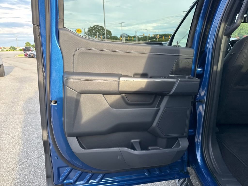 Certified 2022 Ford F150 XLT w/ Equipment Group 302A High image 16