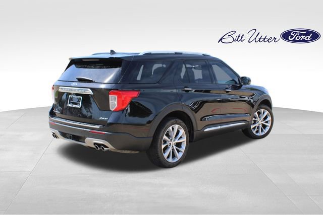 Certified 2023 Ford Explorer Platinum w/ Technology Package AWD/4WD image 5