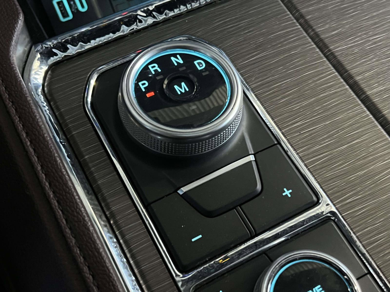 Certified 2024 Ford Expedition Max Limited image 19