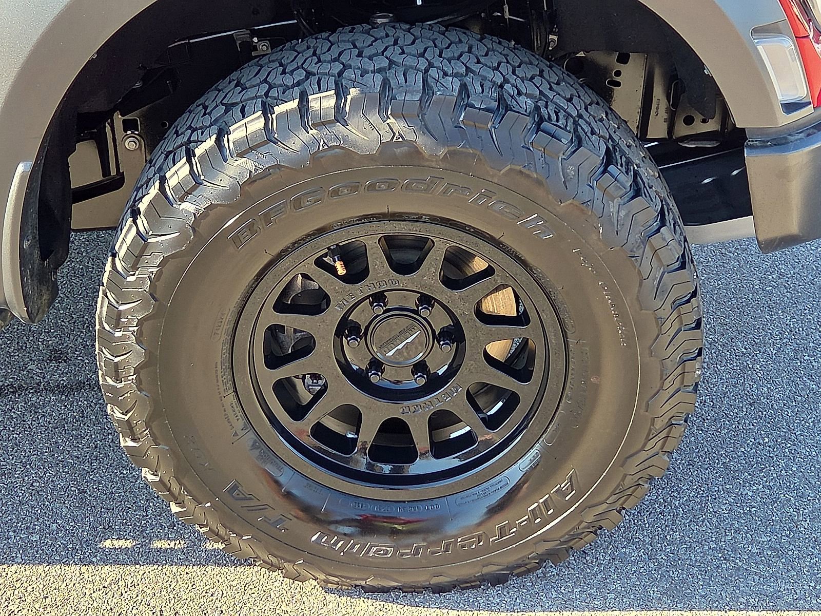 Certified 2023 Ford F150 Raptor AWD/4WD image 7