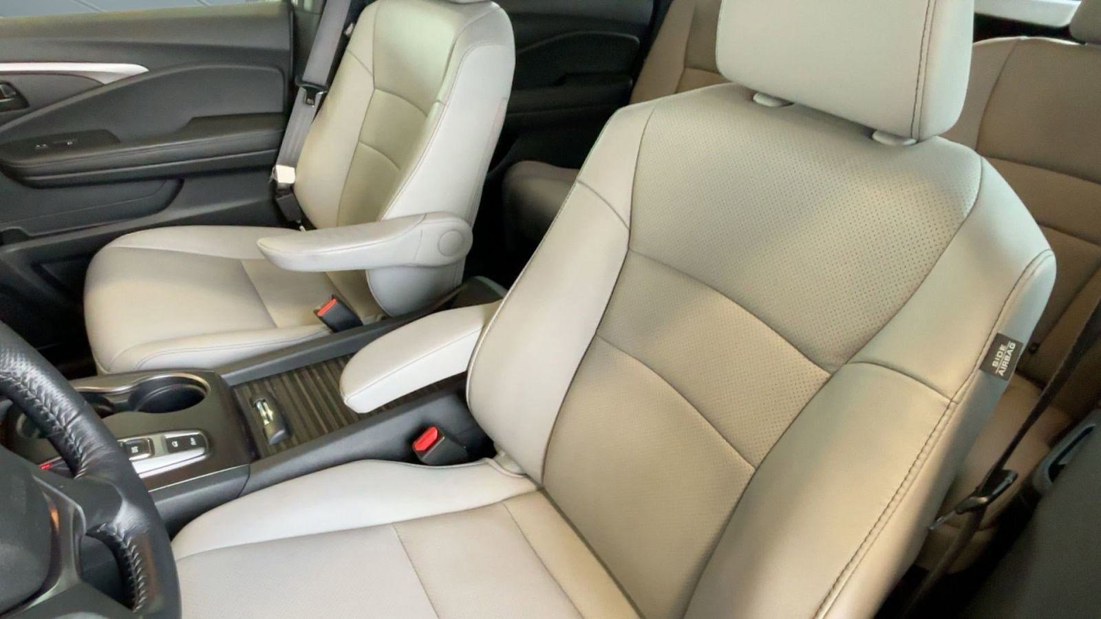 Used 2022 Honda Passport EX-L image 23