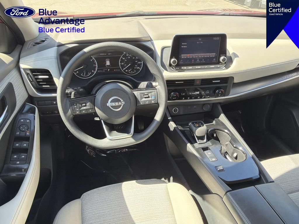 Used 2023 Nissan Rogue SV FWD image 9