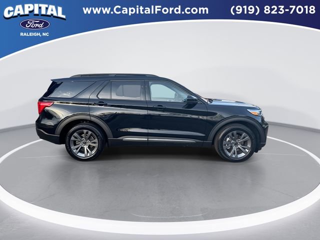 Certified 2023 Ford Explorer XLT w/ Equipment Group 202A image 9
