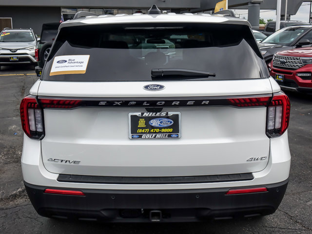 Certified 2025 Ford Explorer Active AWD/4WD image 6