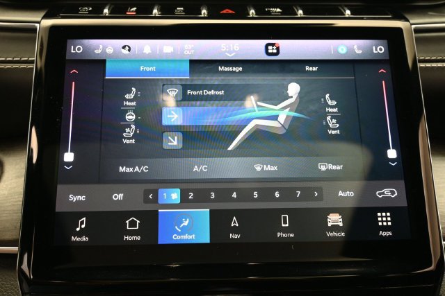 Used 2021 Jeep Grand Cherokee L Overland w/ Luxury Tech Group IV AWD/4WD image 22