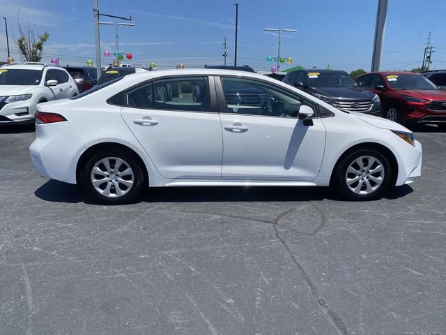 Used 2024 Toyota Corolla LE FWD image 8