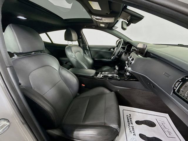 Used 2023 Kia Stinger GT-Line w/ Sun & Sound Package image 30