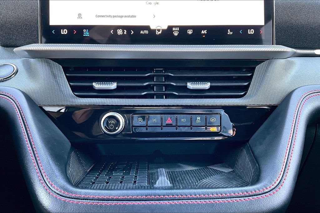 Certified 2025 Ford Explorer ST AWD/4WD image 32