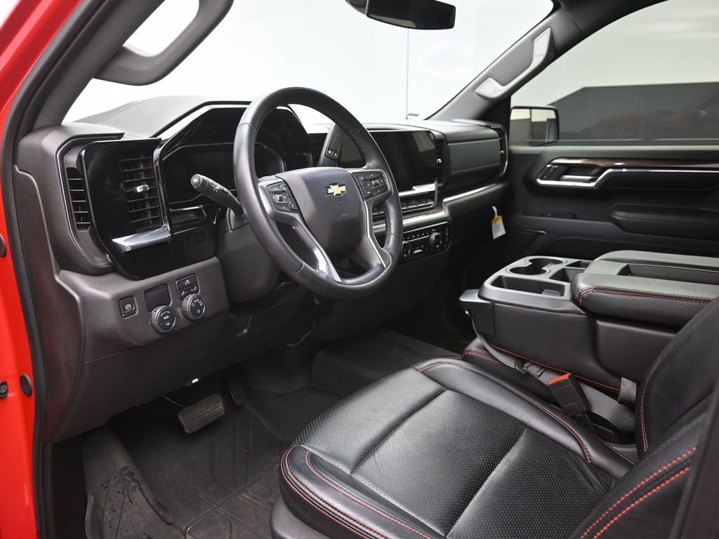 Used 2024 Chevrolet Silverado 1500 LT image 19