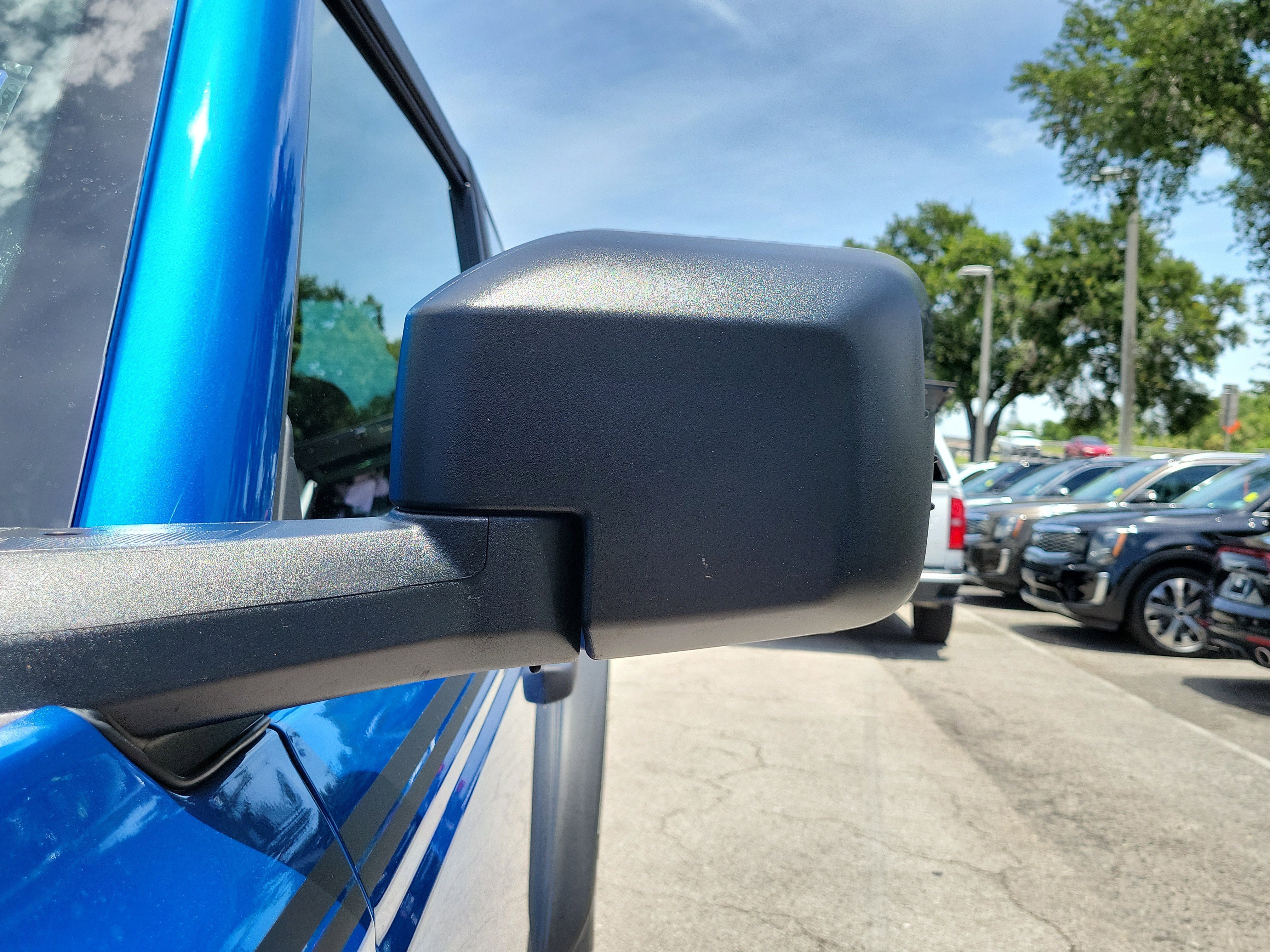 Certified 2025 Ford Bronco 2-Door AWD/4WD image 4