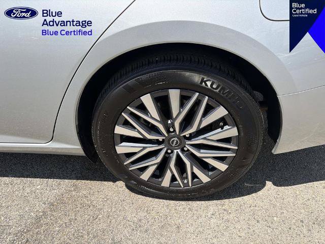 Used 2025 Nissan Altima 2.5 SV FWD image 9
