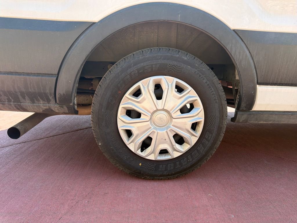 Certified 2023 Ford Transit 350 XLT RWD image 29