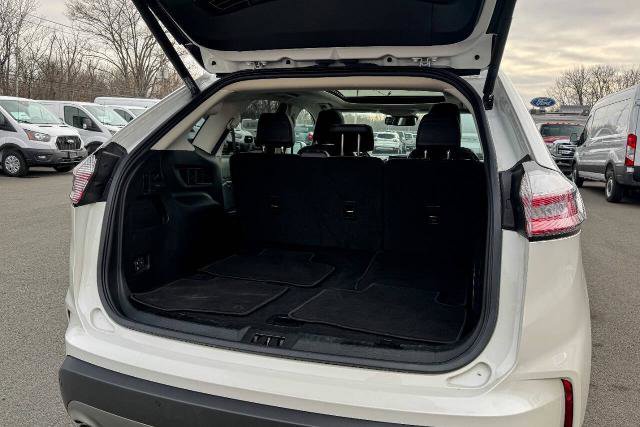 Certified 2022 Ford Edge Titanium image 14