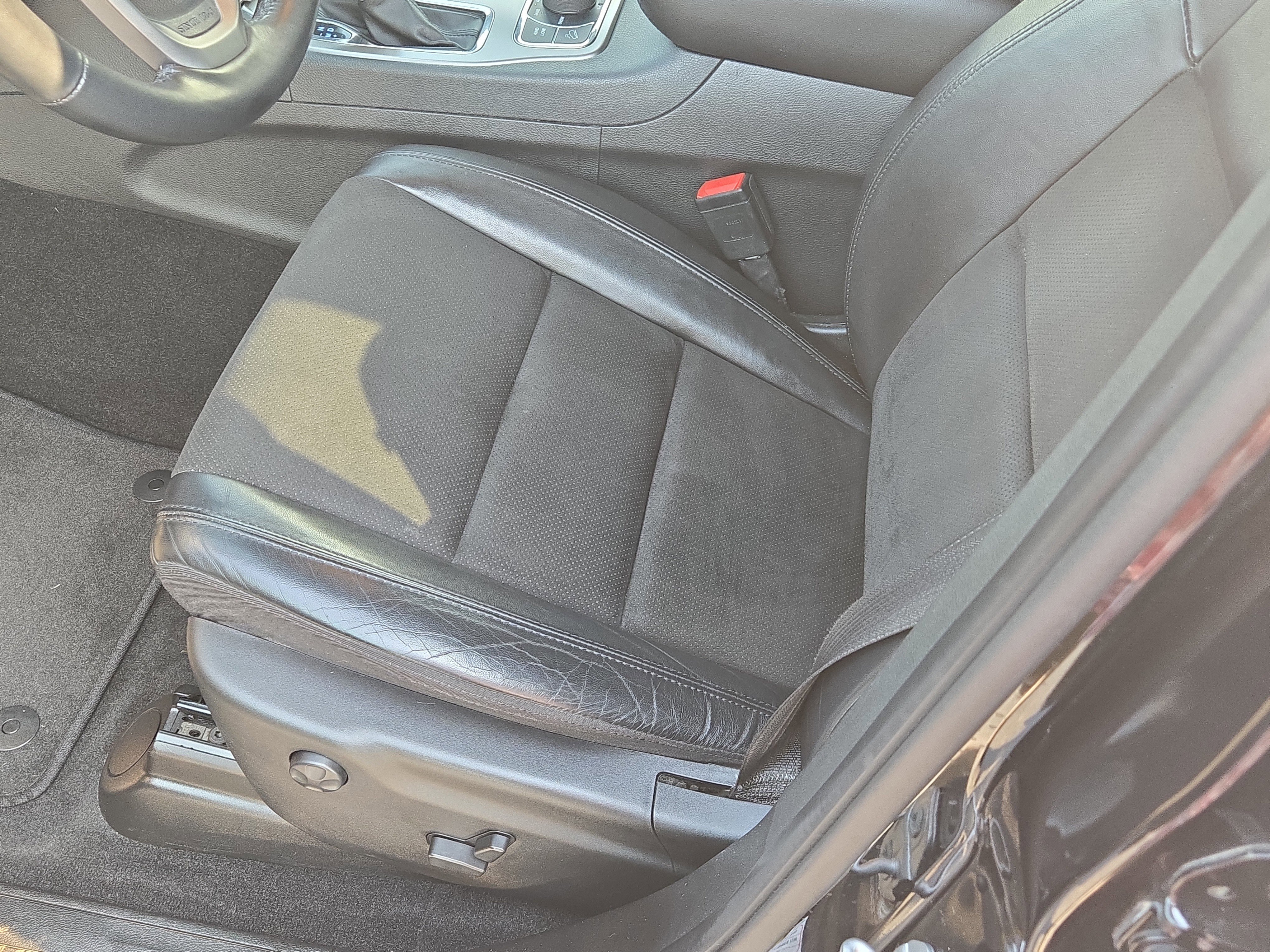 Used 2022 Jeep Grand Cherokee Laredo X image 22