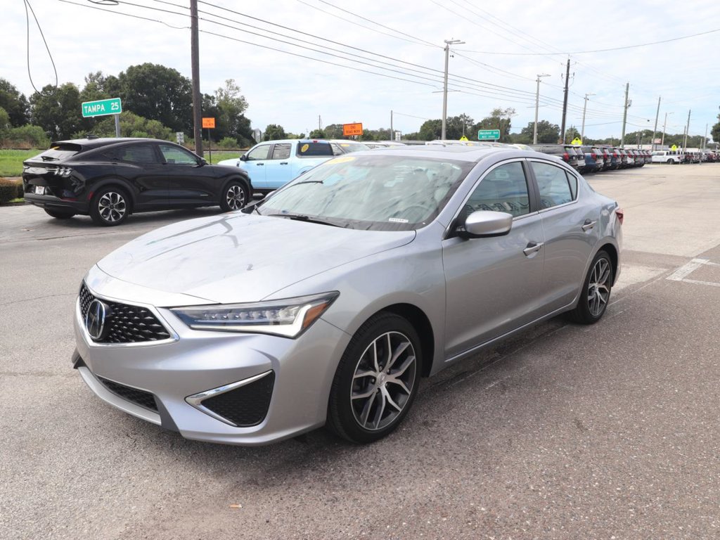 Used 2020 Acura ILX w/ Premium Package FWD image 3