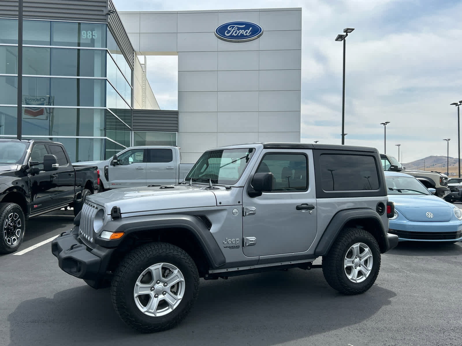 Used 2019 Jeep Wrangler Sport