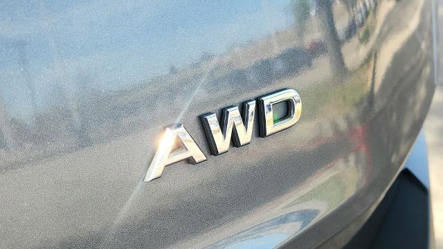 Used 2023 Nissan Rogue S image 28