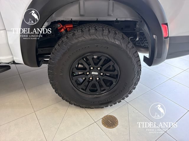 Certified 2025 Ford F150 Raptor AWD/4WD image 33