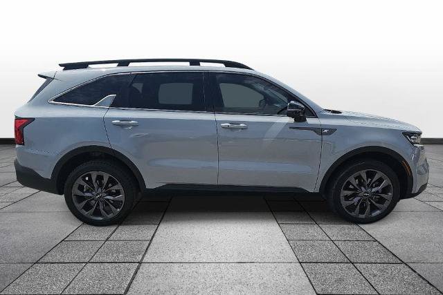Used 2022 Kia Sorento SX Prestige w/ Rust Color Package AWD/4WD image 4
