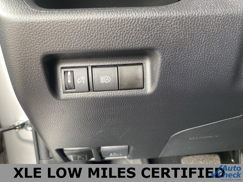 Used 2024 Toyota RAV4 XLE image 23