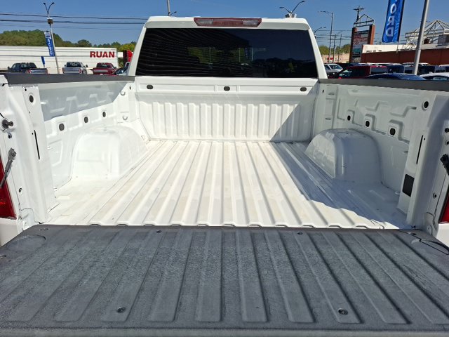 Used 2021 Chevrolet Silverado 1500 LT AWD/4WD image 28