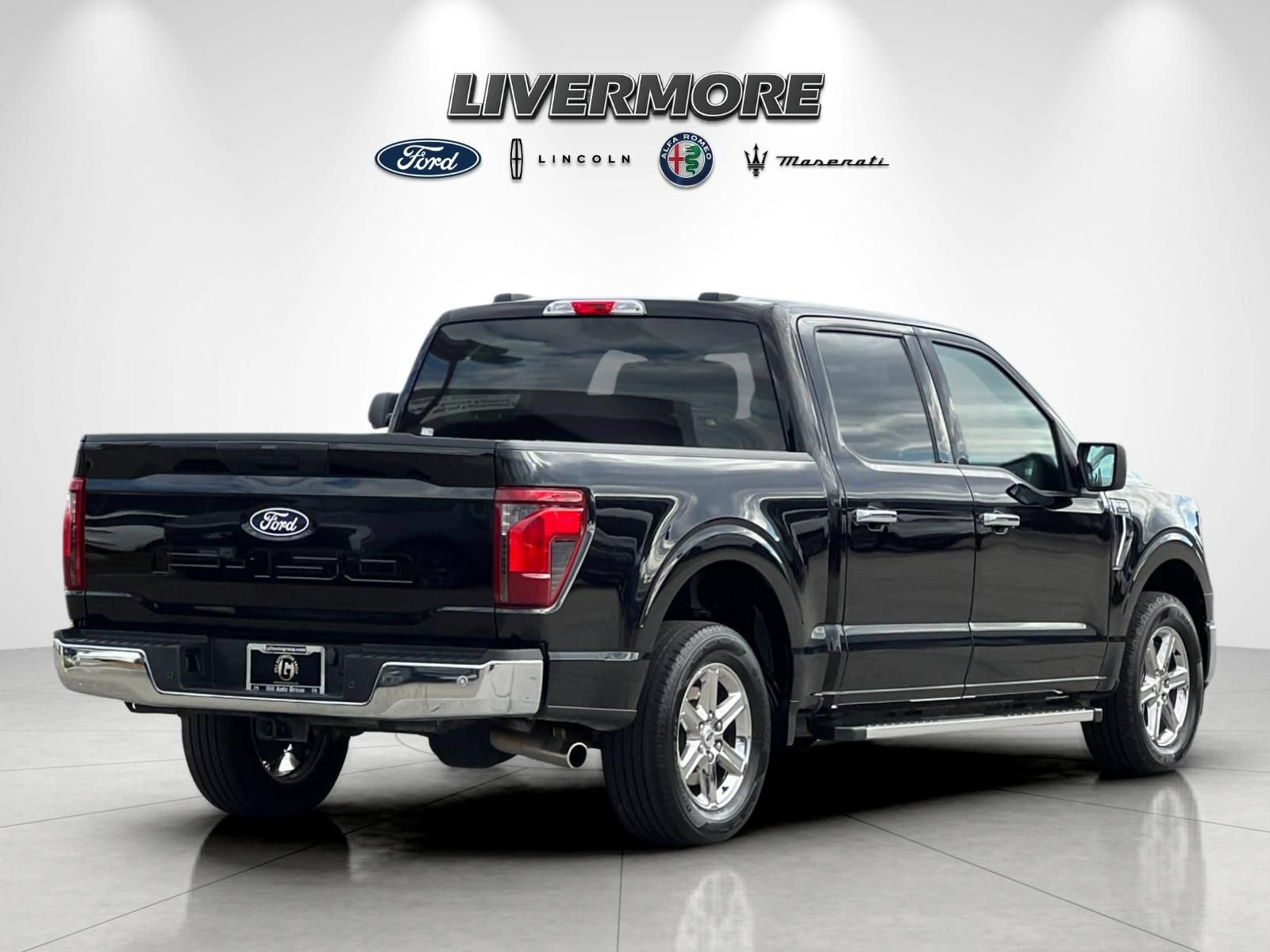 Certified 2025 Ford F150 XLT w/ Equipment Group 301A Standard RWD image 3