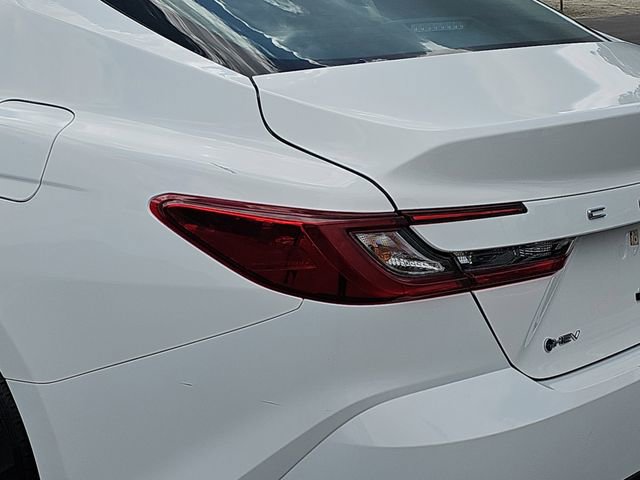 Used 2025 Toyota Camry LE FWD image 35