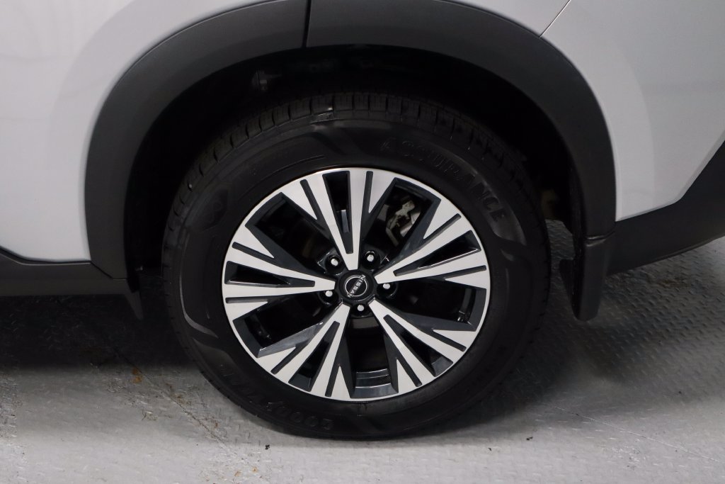 Used 2023 Nissan Rogue SV w/ SV Premium B Package AWD/4WD image 18