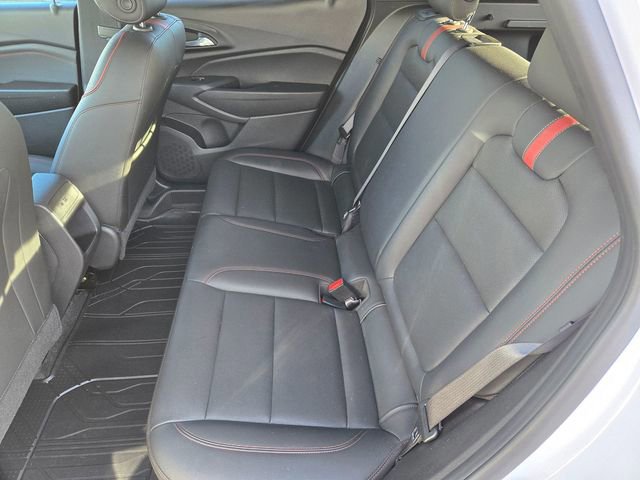 Used 2025 Chevrolet Trax RS w/ Driver Confidence Package image 7