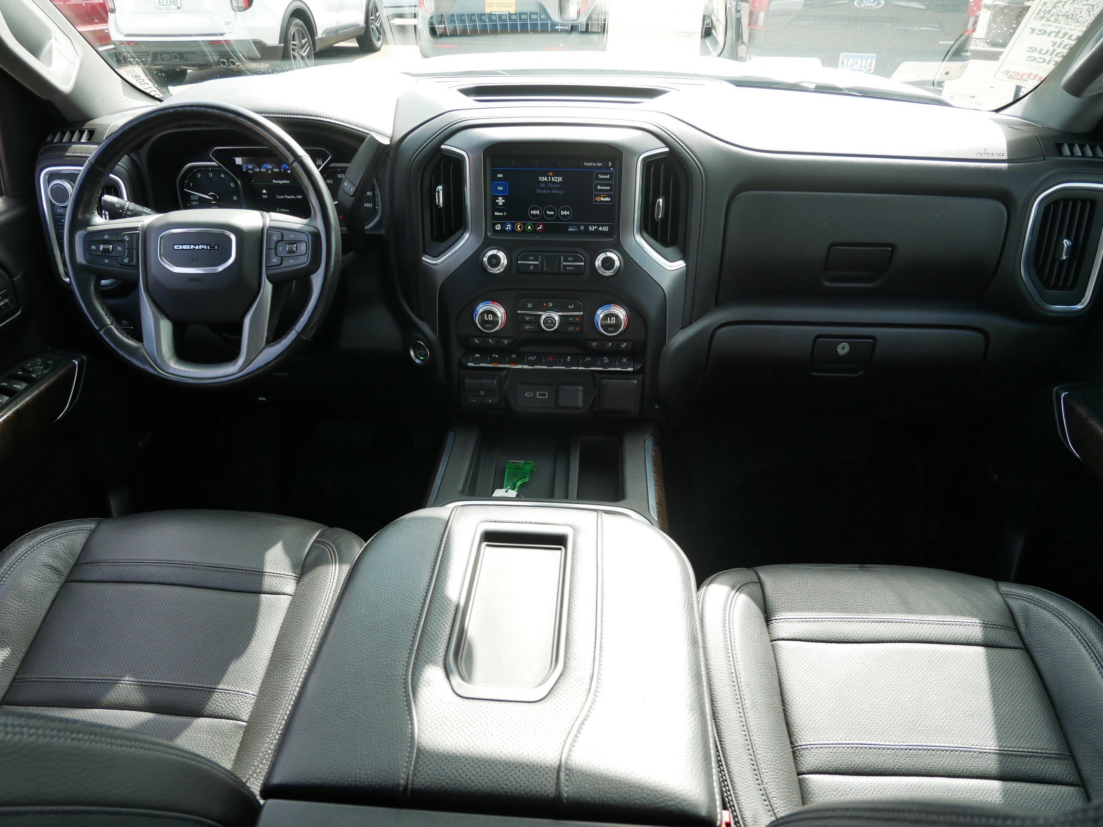 Used 2019 GMC Sierra 1500 Denali w/ Denali Ultimate Package AWD/4WD image 10