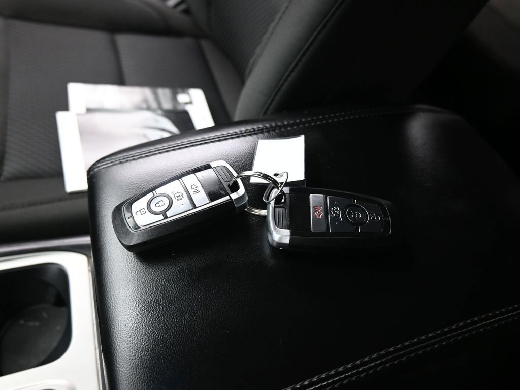 Certified 2022 Ford Explorer XLT image 44