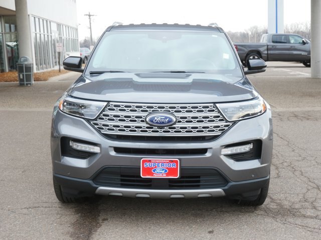 Certified 2022 Ford Explorer Limited w/ Hybrid Equipment Group 310A AWD/4WD image 2