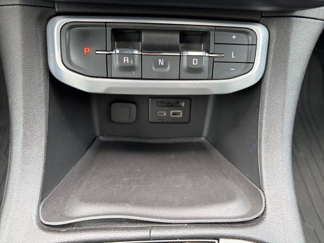 Used 2020 GMC Acadia SLT w/ LPO, Floor Liner Package AWD/4WD image 30