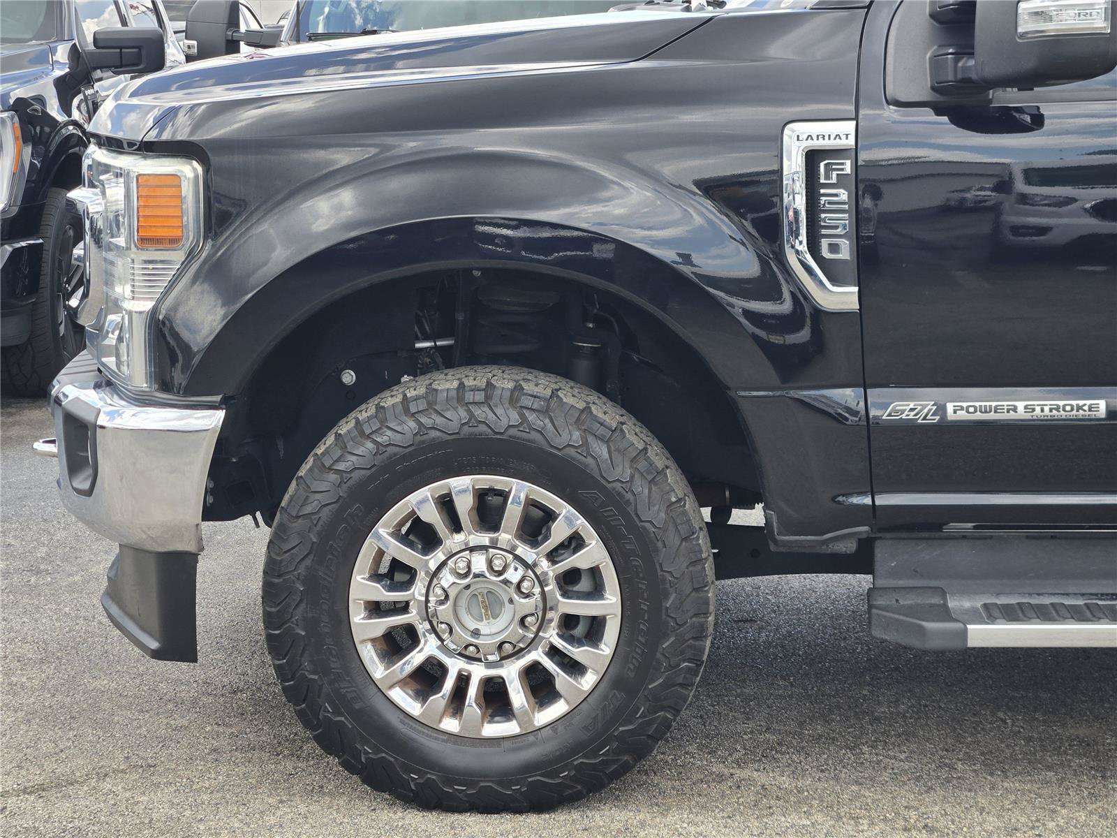 Certified 2022 Ford F250 Lariat w/ Lariat Ultimate Package AWD/4WD image 9