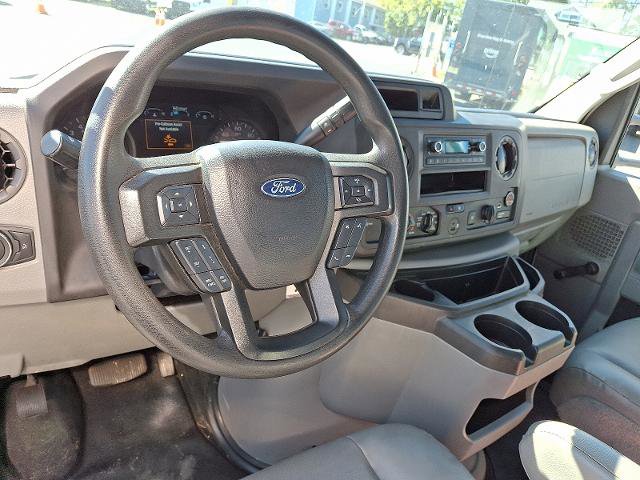 Certified 2021 Ford E-350 and Econoline 350 Super Duty image 9