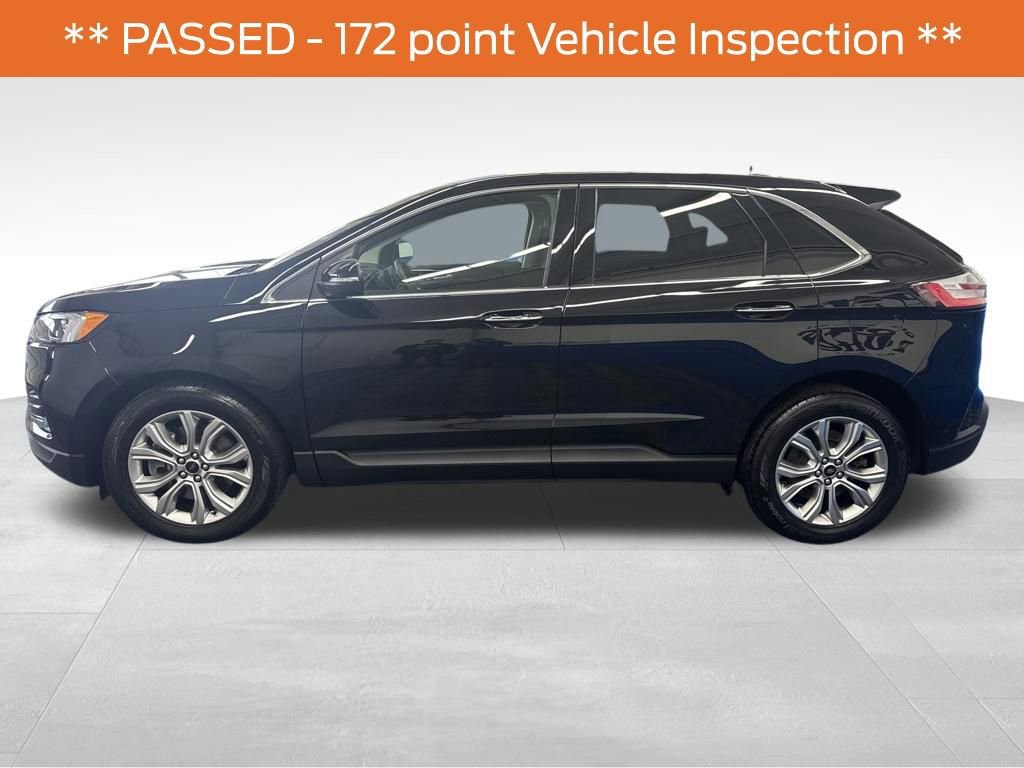 Certified 2023 Ford Edge Titanium image 2