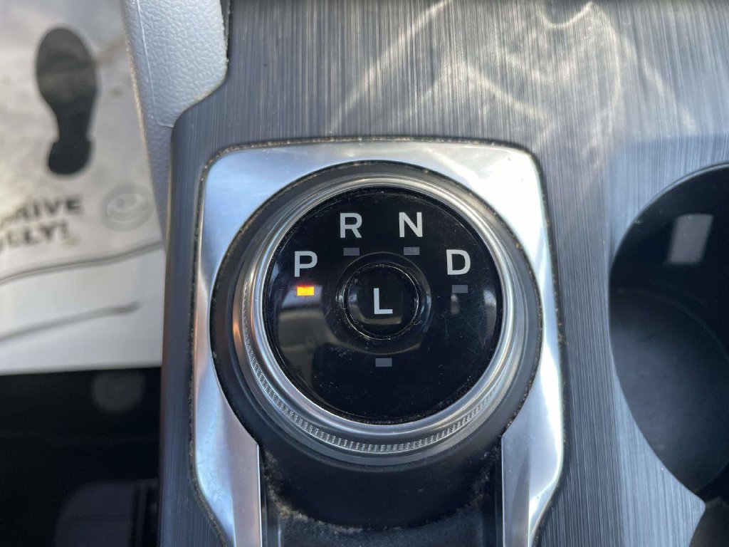 Certified 2024 Ford Escape Active FWD image 17