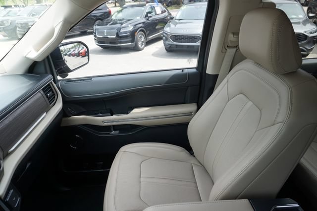 Certified 2023 Ford Expedition Max Limited RWD image 37