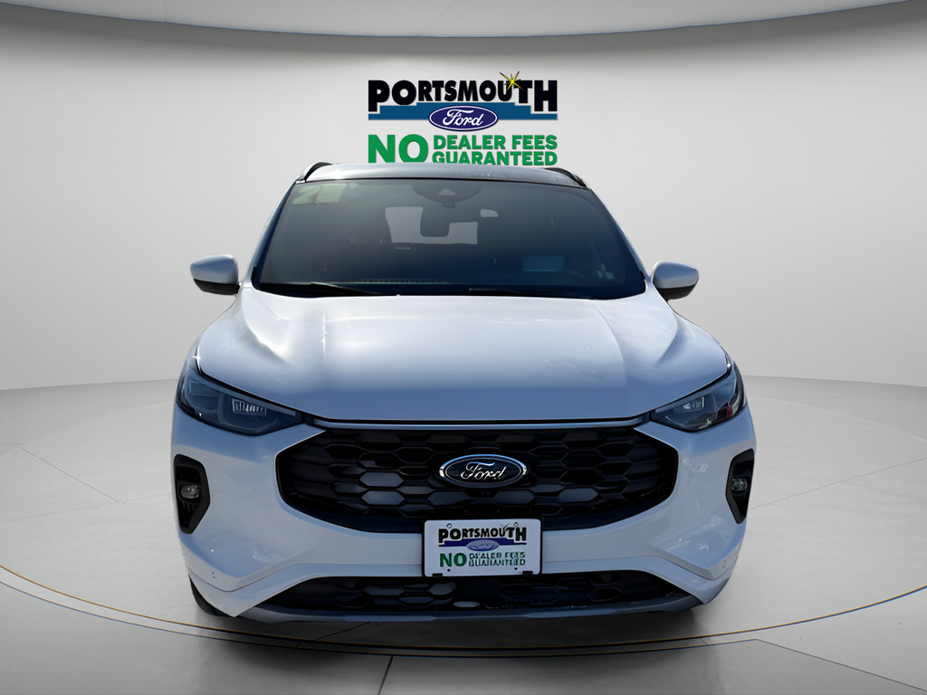 Certified 2025 Ford Escape ST-Line Elite w/ Premium Technology Package AWD/4WD image 10