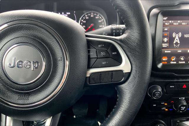 Used 2023 Jeep Renegade Latitude w/ Premium Group image 25