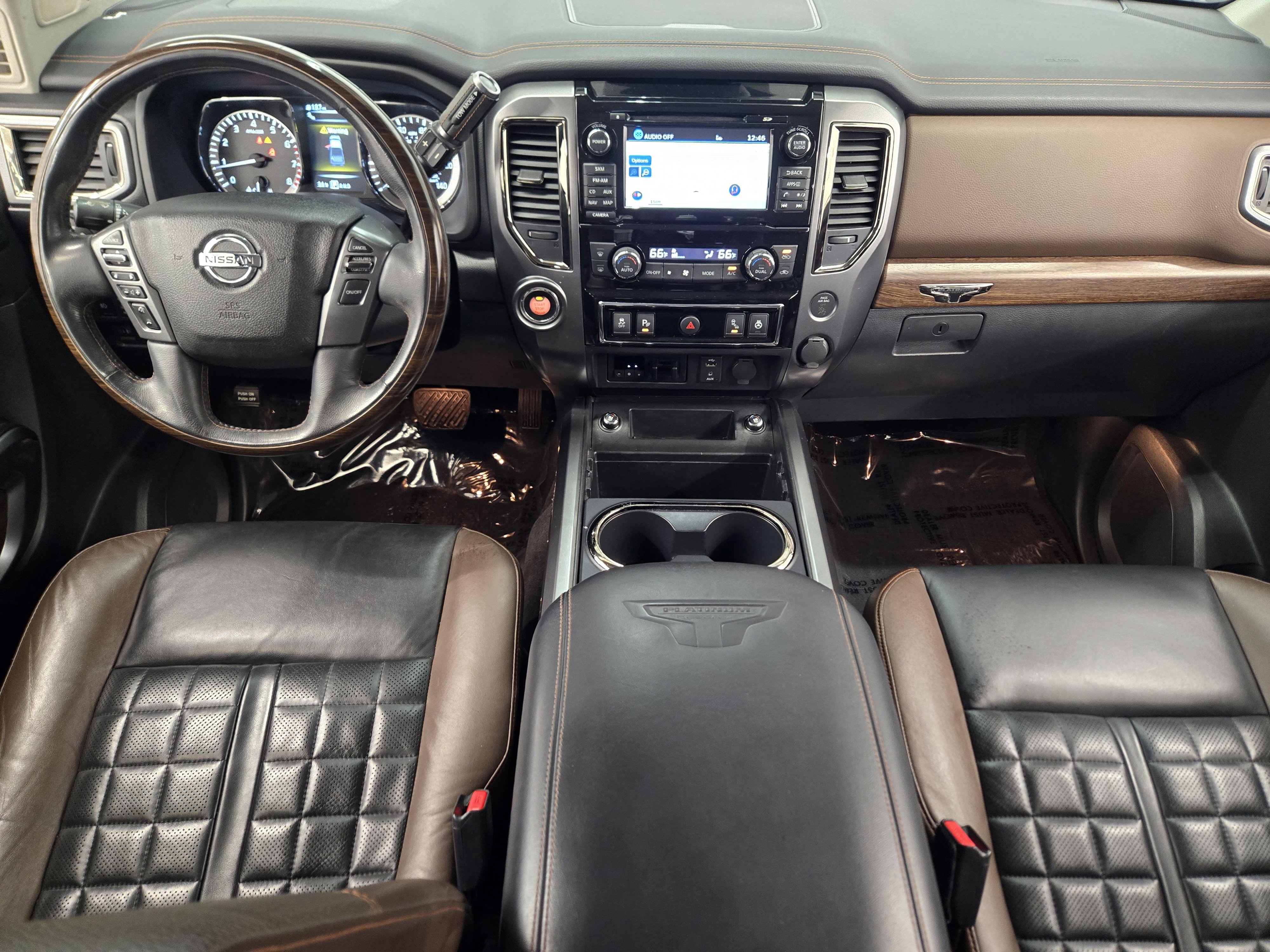 Used 2017 Nissan Titan Platinum Reserve image 23